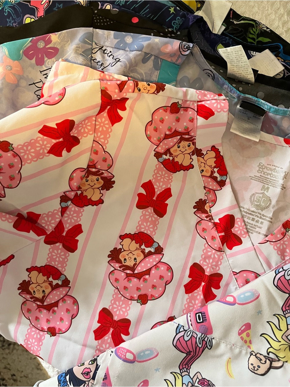 24 Character Scrub Tops Print Tunic Top